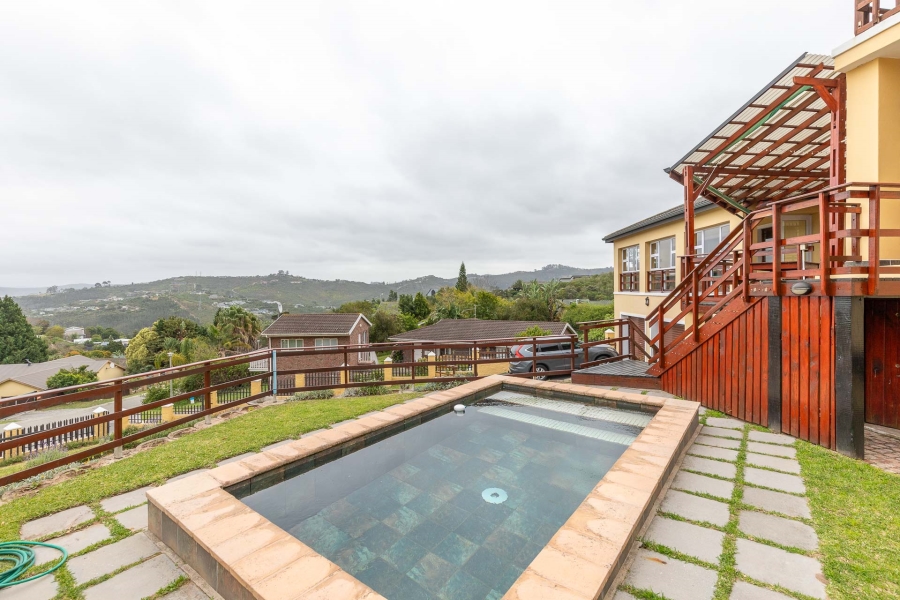 3 Bedroom Property for Sale in Knysna Heights Western Cape